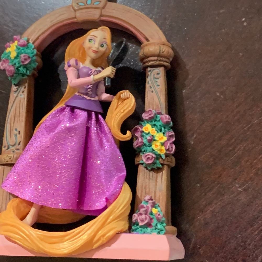 Disney Sketchbook Rapunzel W Frying Pan Tangled Fairytale Moments Ornament 2020